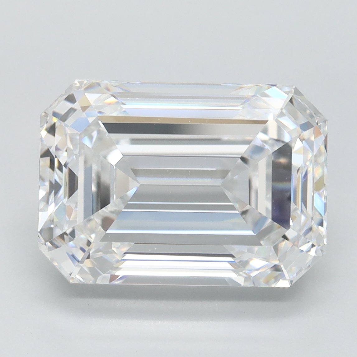 4.56 ct. emerald Lab Grown Diamond front image