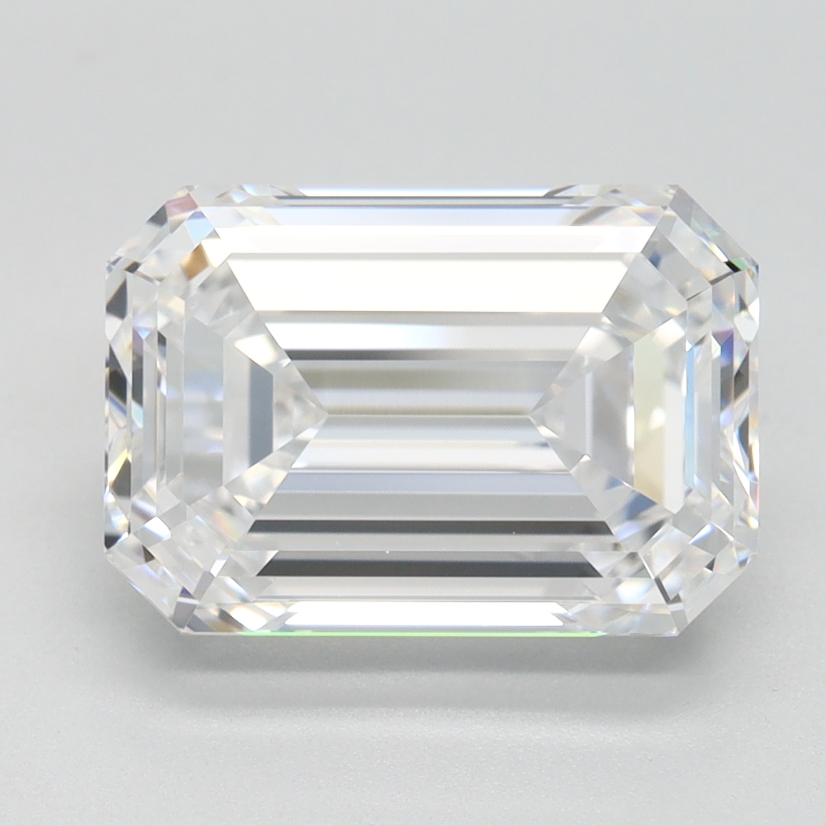 4.56 ct. emerald Lab Grown Diamond front image